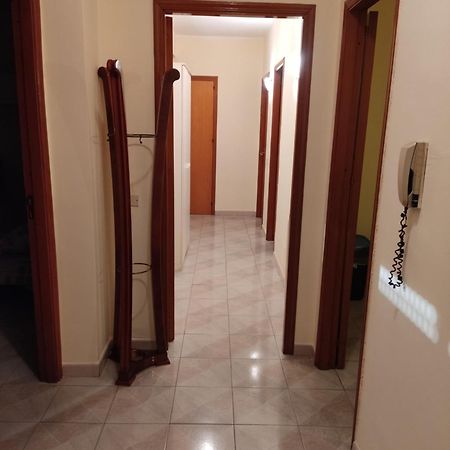 Casa Helios Con Ascensore Lentini Ruang foto
